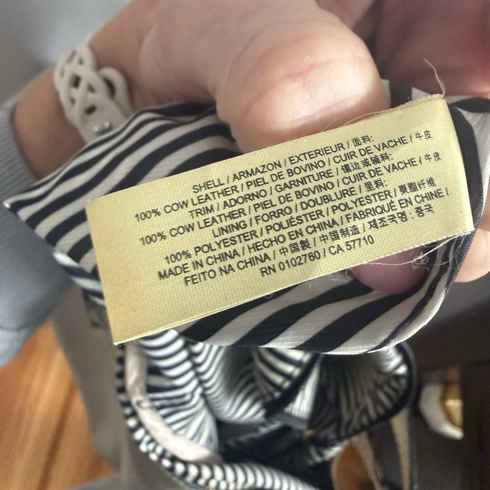 Kate Spade New York Pebbled Leather Hobo Bag – Beige